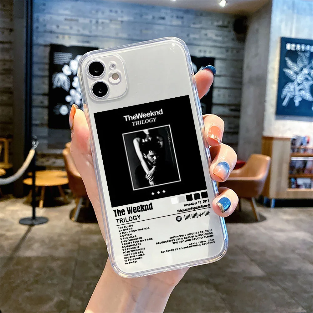 더 위켄드 미니멀리스트 포스터 폰 케이스 아이폰 17  - Phone Accessories Poster 리뷰 및 가격